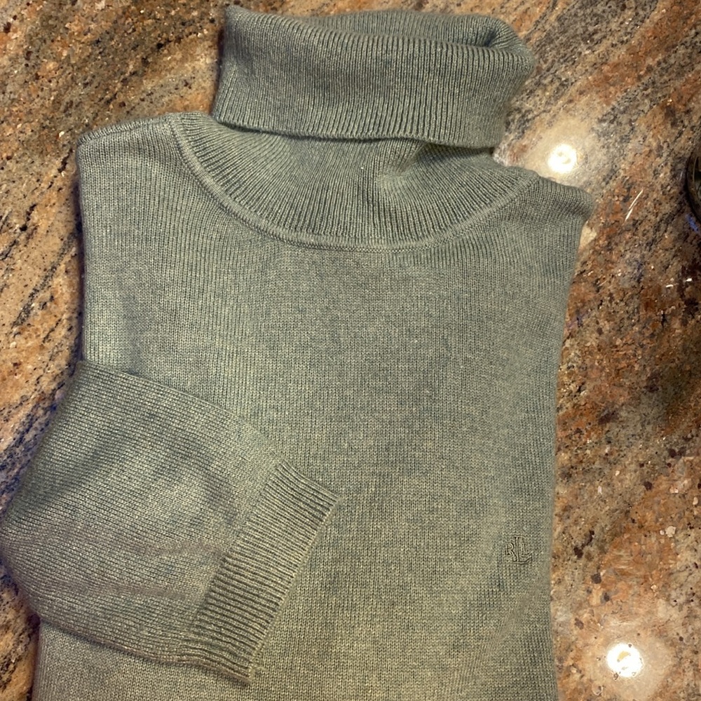 Ralph Lauren Moss Green Silk and Cashmere Turtleneck Sweater